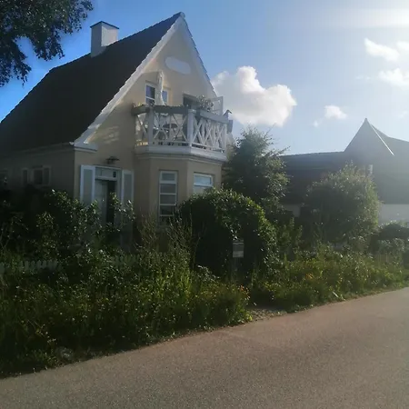 Minihus Til Havn, Strand, Vand Og By I Gilleleje Exterior photo